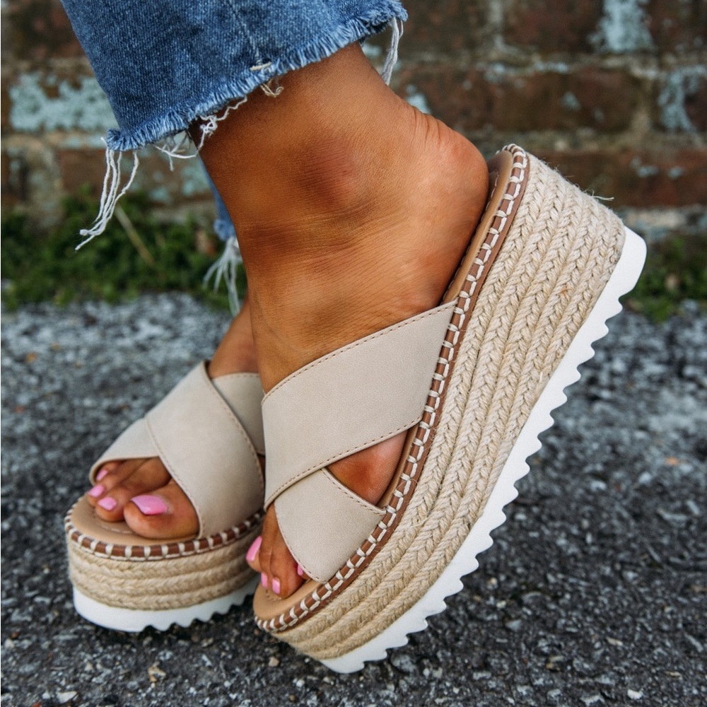 Wedge sandal